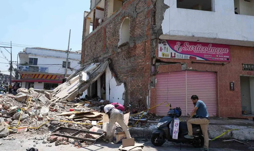 Kolombiya'daki 7.4 büyüklüğündeki depremin ardından can kaybı artıyor