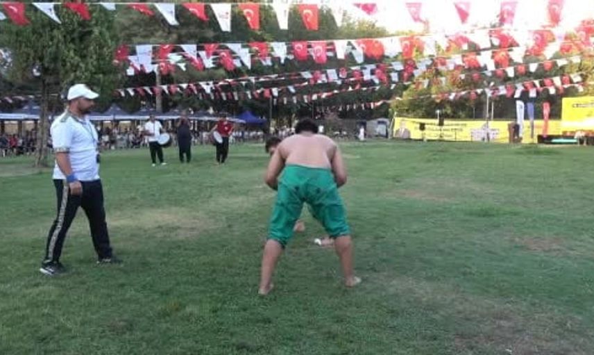 Kahramanmaraş güreş tarihine yeni bir sayfa açtı