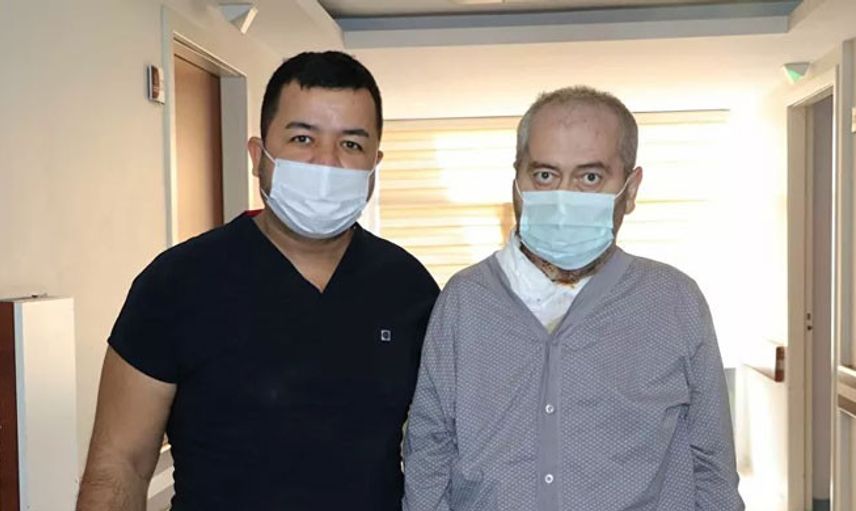 Bacak Kemiğinden Çene Yapıldı, Kanserden Kurtuldu!