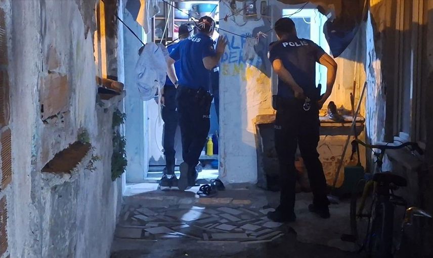 Bafra'da Baba Oğul Arasında Bıçaklı Tartışma: Yaralı Var