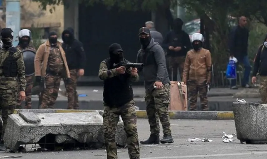 Bağdat'ta İki Protestocu Gerçek Mermiyle Öldürüldü