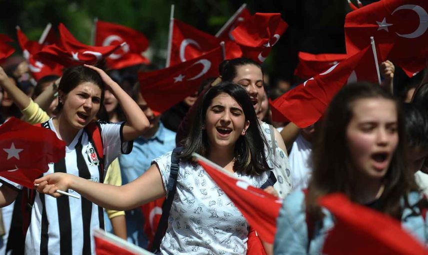 Bağımsızlık meşalesi 103 yıldır yanıyor: 19 Mayıs Atatürk'ü Anma Gençlik ve Spor Bayramı'nda, Ulu Önder Mustafa Kemal Atatürk’ü sevgi ve saygıyla anıyoruz!