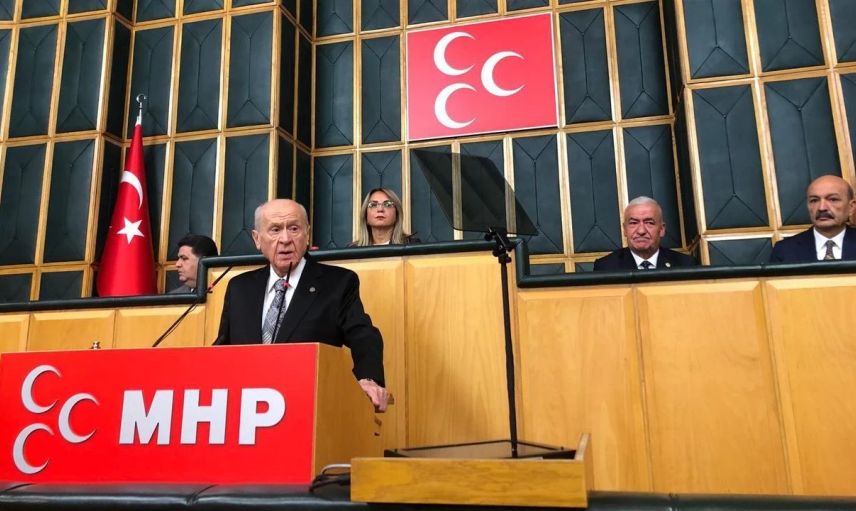 Bahçeli’den sert mesaj: “İmralı, YPG-SDG’ye çağrı yapsın, Silahların tamamı yakılmalıdır”