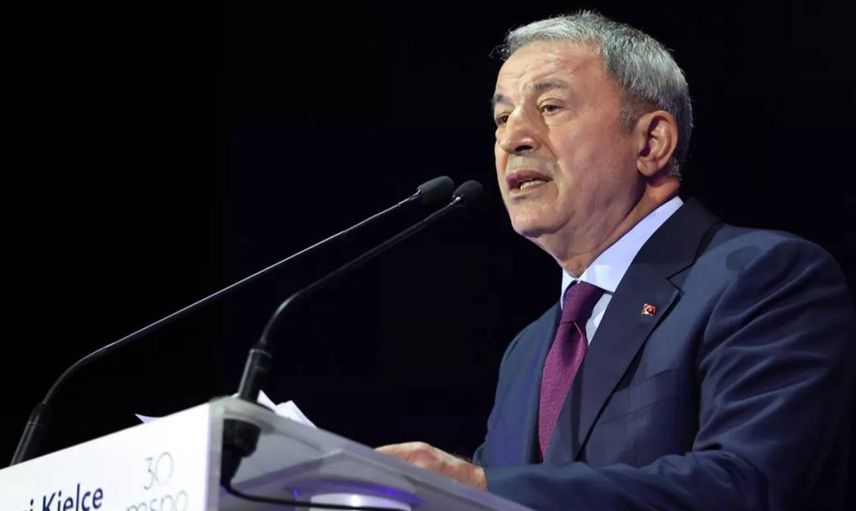 Bakan Akar Yunan mevkidaşına yanıt verdi: Kendilerini gülünç duruma düşürüyorlar