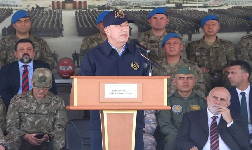 Bakan Akar Yunanistan’ı uyardı: Lozan’dan çıkmış sayılır