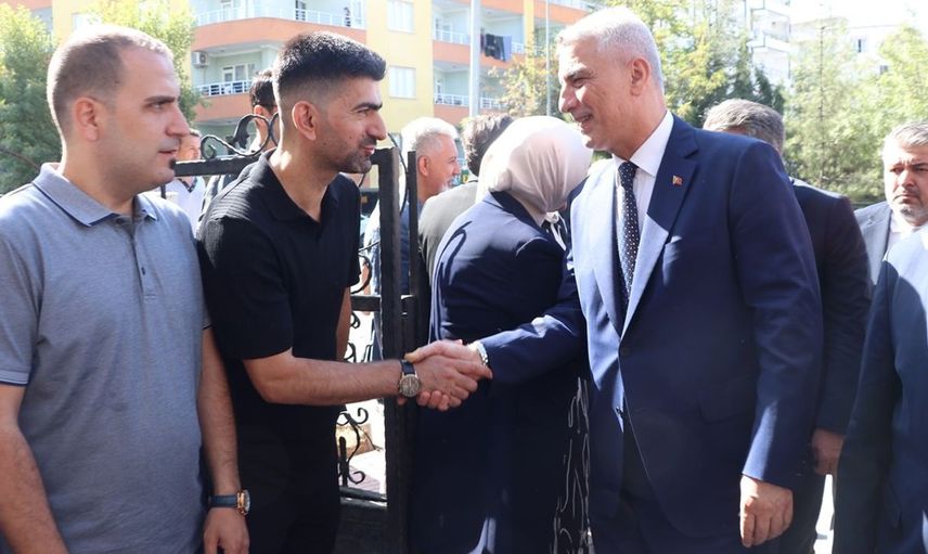 Bakan Bolat, Siirt'te 'Türkiye Yüzyılı' Programında Konuştu