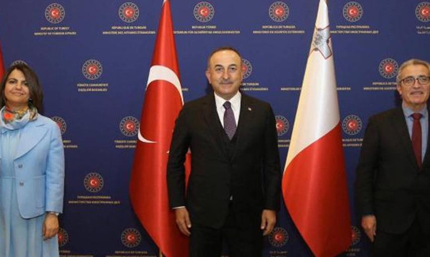 Bakan Çavuşoğlu Libya ve Maltalı Mevkidaşlarıyla Görüştü