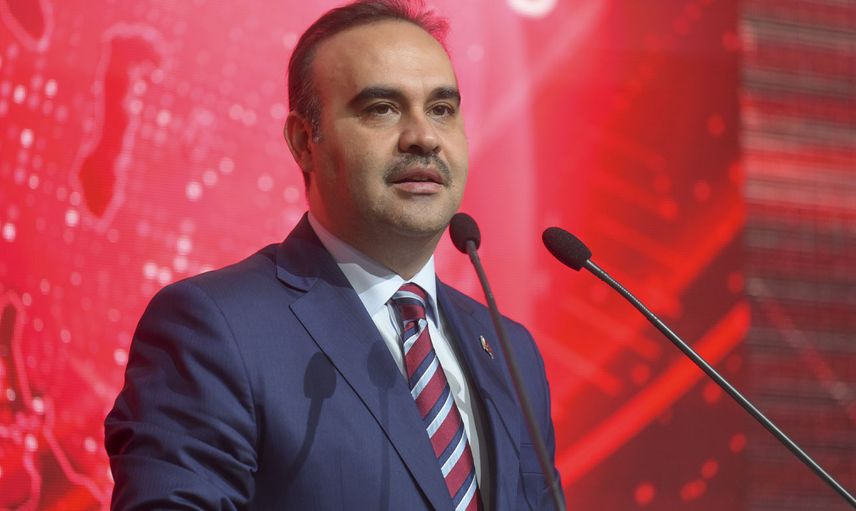 Bakan Kacır: ‘‘4 milyar liralık desteği deprem bölgesindeki işletmelere aktarmaya başladık’’