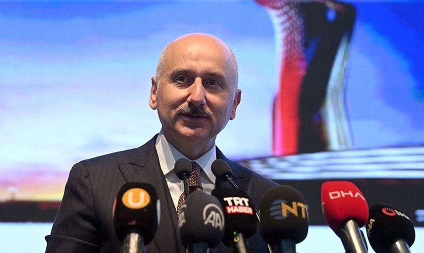 Bakan Karaismailoğlu duyurdu: İzmir- Antalya arası 3 saate iniyor