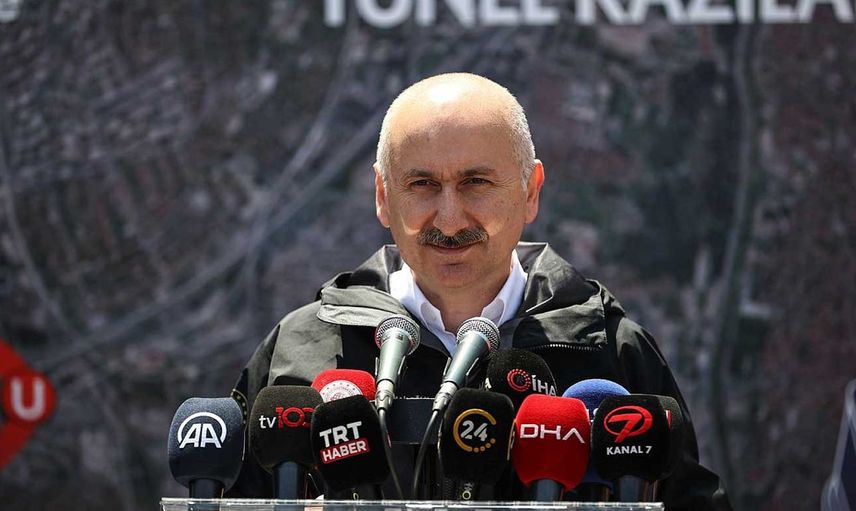 Bakan Karaismailoğlu tarih vererek müjdeyi açıkladı: İstanbul'a yeni metro hattı!