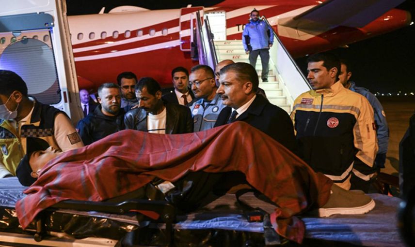 Bakan Koca detayları açıkladı: Mısır’dan 27 Gazzeli kanser hastası Türkiye’ye getirildi