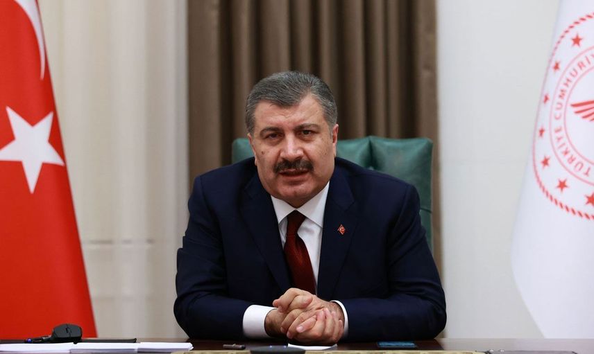 Bakan Koca müjdeyi verdi: Sağlık personeline Ek Ödeme Yönetmeliği Resmi Gazete'de yayımlandı! İşte detaylar