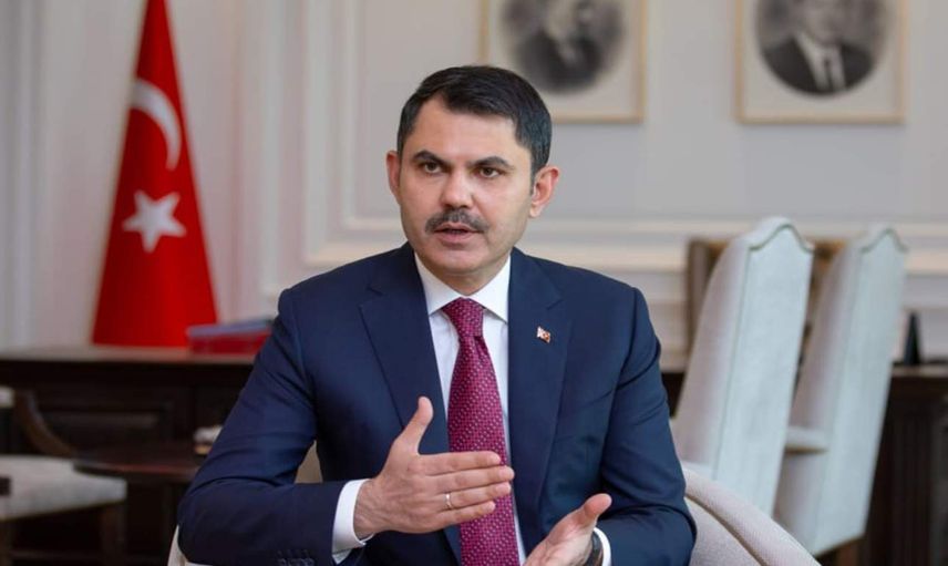 Bakan Kurum Çamlıca Camii’nde vatandaşlarla bir araya geldi