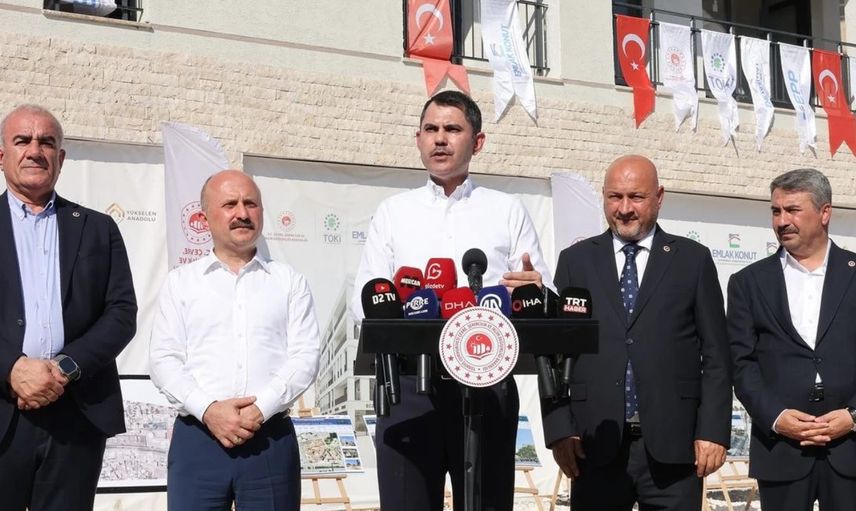 Bakan Kurum deprem bölgesinden konuştu: Ülkemizi tüm afetlere karşı dirençli hale getireceğiz