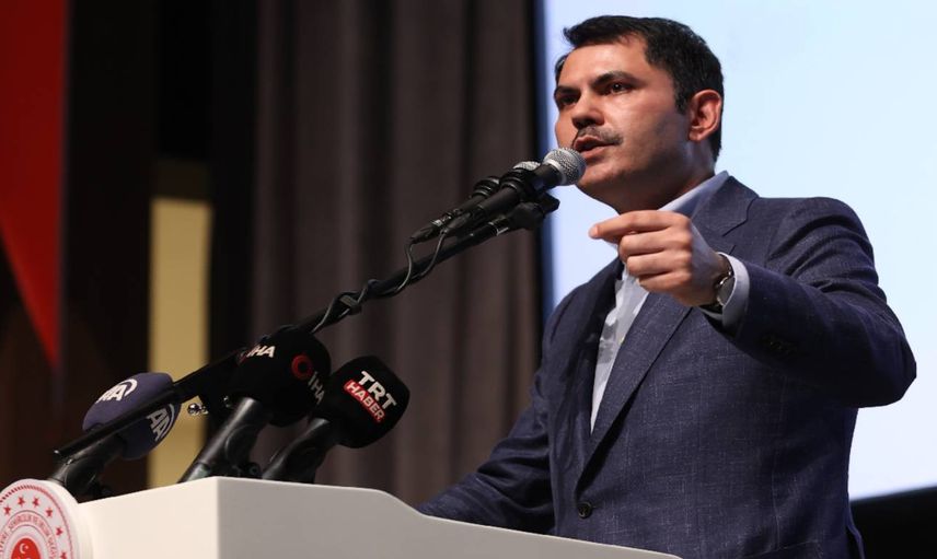 Bakan Kurum flamingolar için ‘can suyu’ talimatını verdi! Tuz Gölü’ndeki flamingolar için 4 kilometrelik su hattı yapılacak