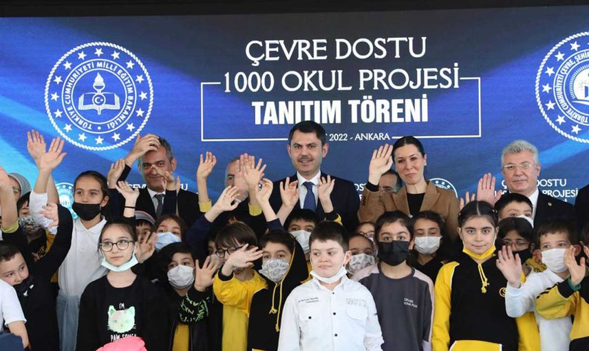 Bakan Kurum'dan önemli açıklama: Türkiye’nin ilk dijital ‘Çocuk ve Çevre Akademisi’ni açıyoruz