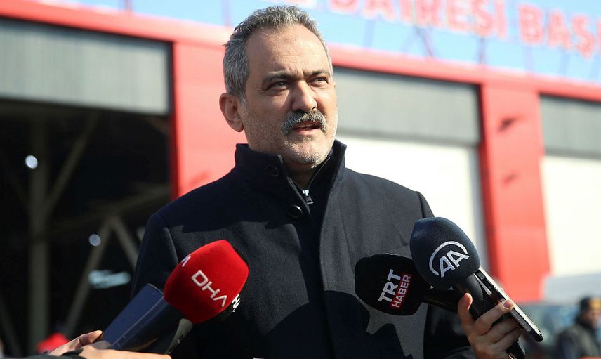 Bakan Özer eğitime başlanacağı tarihi açıkladı: 71 il eğitim müdürüne talimat verildi
