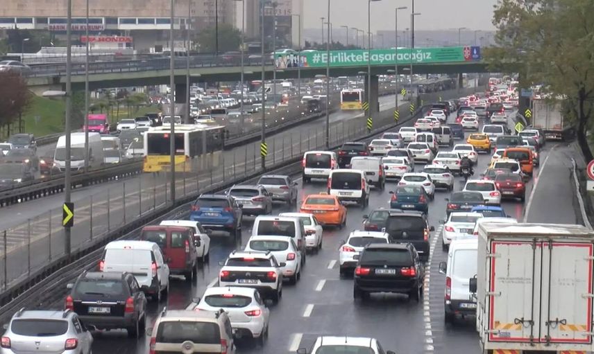 Bakan Şimşek’ten araç sahiplerini ilgilendiren açıklama: 2024’te ek MTV olacak mı?