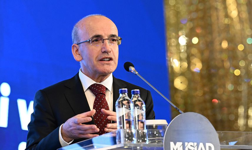 Bakan Şimşek'ten iyileştirme mesajı: Vergi gelirlerimizi yükselttik
