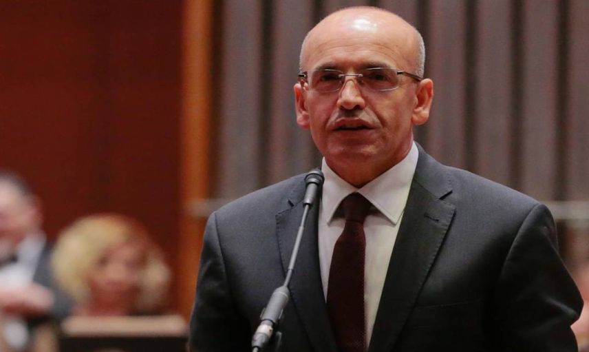Bakan Şimşek’ten yeni yıl öncesi mesaj: Enflasyon düşüyor rezerv yeterliliği artıyor