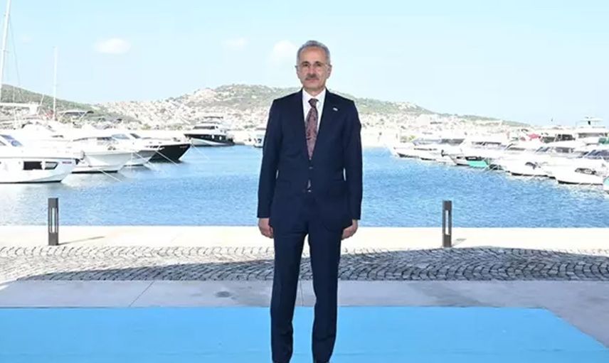 Bakan Uraloğlu rekor artışı açıkladı: Kruvaziyer gemilerinin seçeneği Türkiye oldu