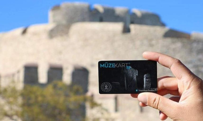Bakanlık duyurdu: Gençlere ücretsiz Müzekart verilecek