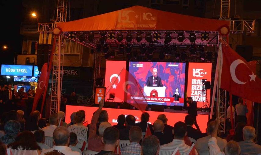 Balıkesir’de 15 Temmuz demokrasi nöbeti