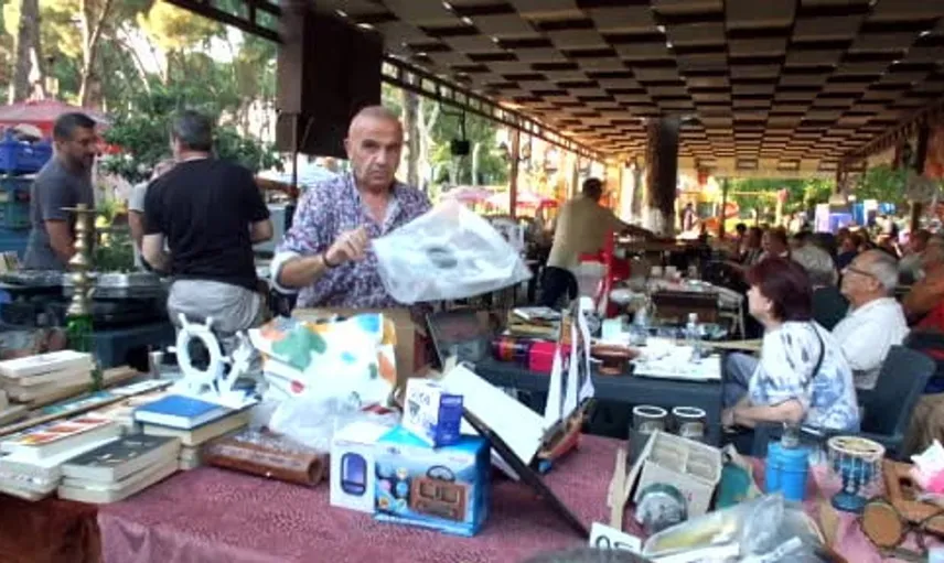 Balıkesir'de ikinci el mezatlarına ilgi arttı