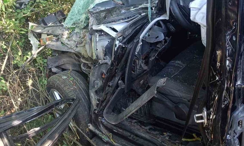 Balıkesir'de otomobile arkadan çarpan araçta 2 kişi yaralandı