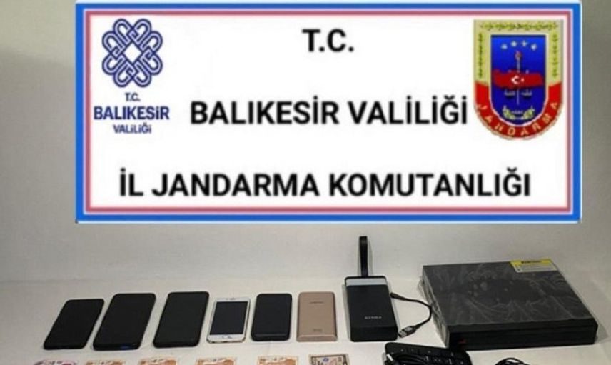 Balıkesir'de Zorla Fuhuş Yaptırılan İki Kadın Kurtarıldı