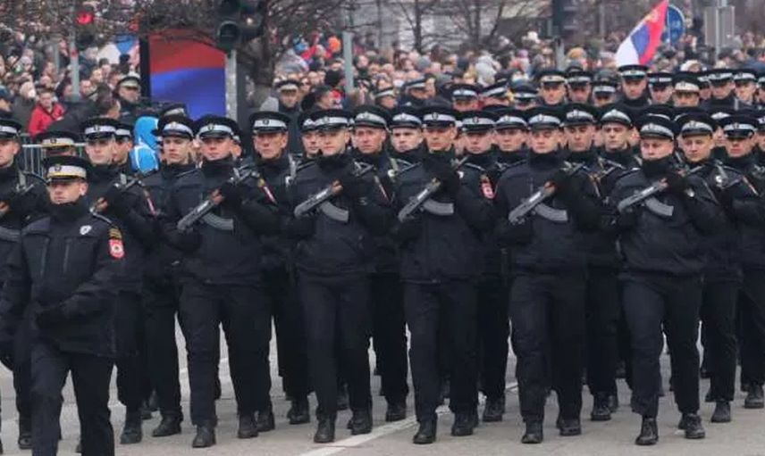 Balkanlarda Savaş Sinyalleri: Boşnaklar İşgal Korkusuyla Evlerini Terk Etti!