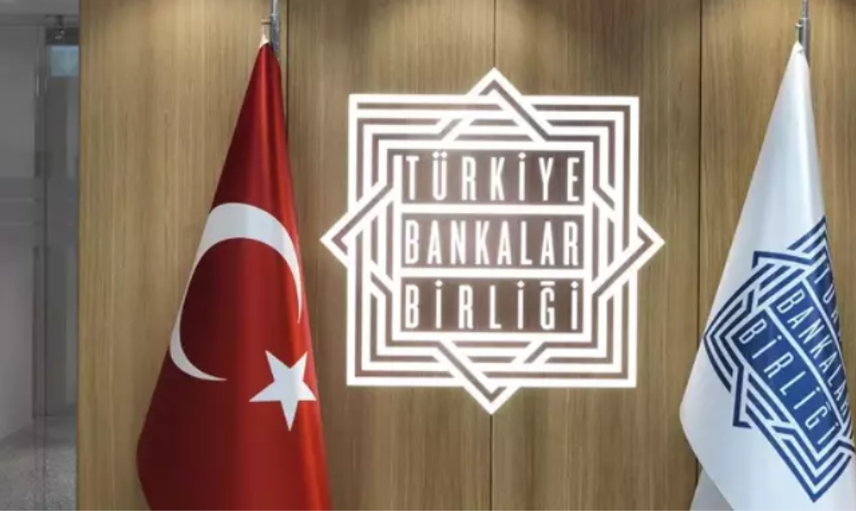 Bankalar yeniden dolar alımına başladı