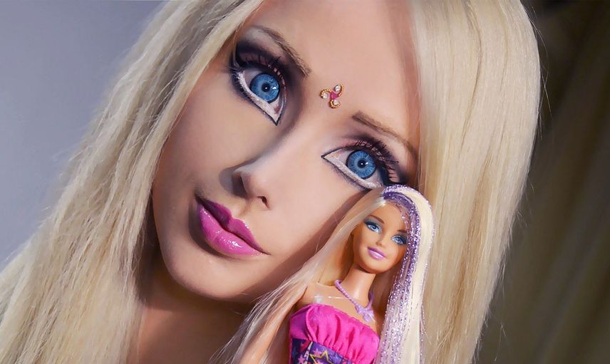 Barbie bebek olmak için estetisyenlerin kapısı arşınlanıyor!