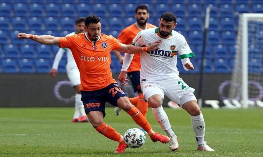 Başakşehir Alanyaspor maçı ne zaman, saat kaçta ve hangi kanalda? Başakşehir Alanyaspor maçı muhtemel ilk 11’ler belli oldu mu?