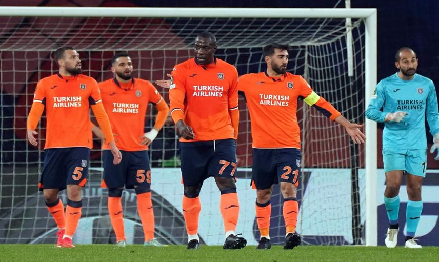 Başakşehir herkesi şoka uğrattı: Avrupa defteri farklı mağlubiyetle kapandı