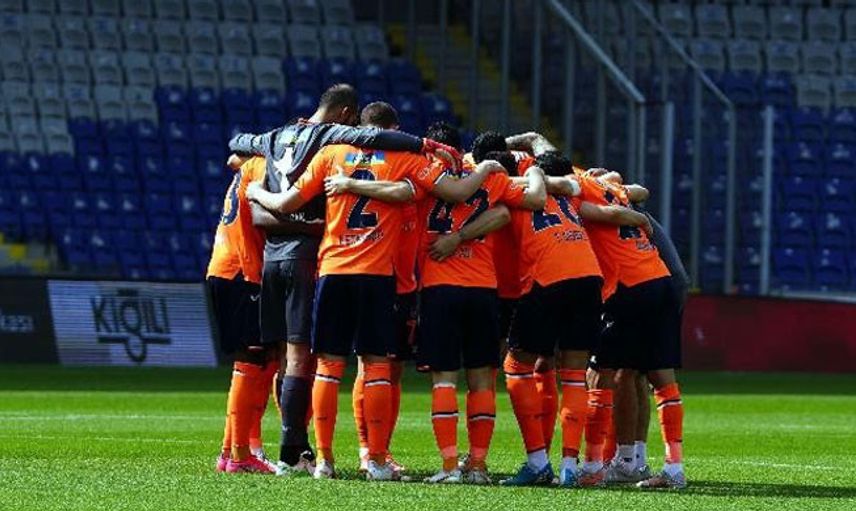 Başakşehir Küme Düşmekten Kurtuldu