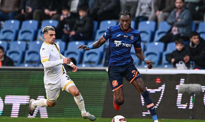 Başakşehir Piatek ile güldü: İstanbulspor'u rahat geçti