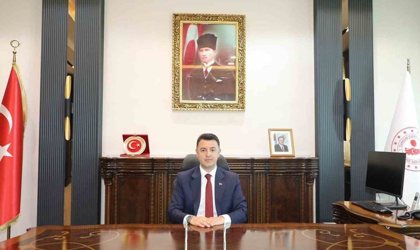 Başkale kaymakamı cihangir göreve başladı