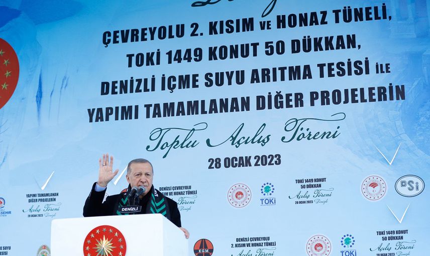 Başkan Erdoğan’dan adaylığını kabul etmeyen 6’lı masaya cevap: Aday bulamayınca çamur atıyorlar