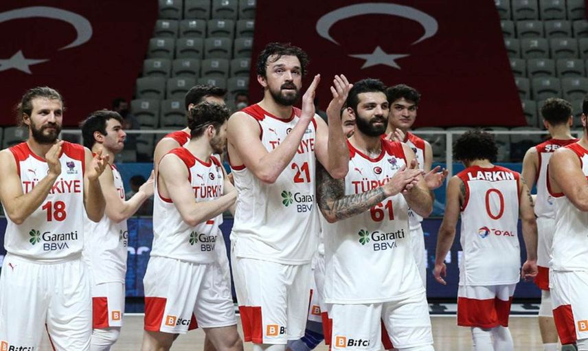 Basketbolda milli heyecan: Yunanistan Türkiye basketbol maçı ne zaman ve hangi kanalda? Yunanistan Türkiye maçı canlı yayın bilgileri