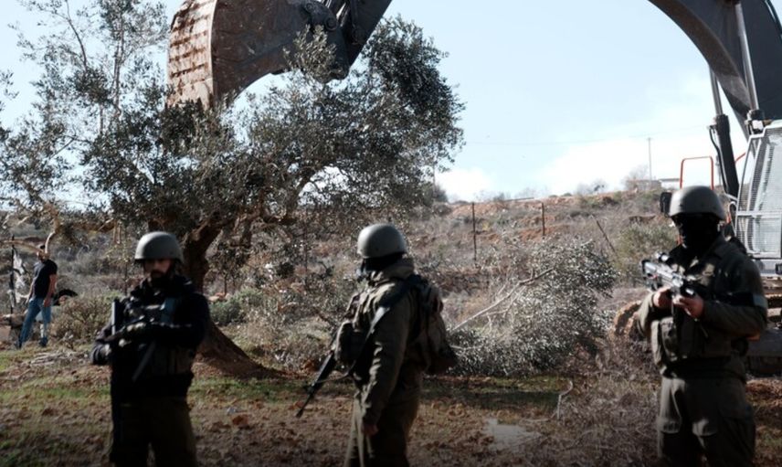 Batı Şeria’da İsrail Baskınları: 4 Filistinli Yaralandı, 2 kişi Gözaltına Alındı