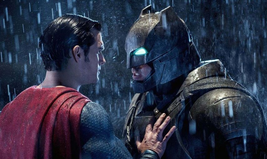 Batman V Superman Adaletin Şafağı film konusu ve oyuncuları
