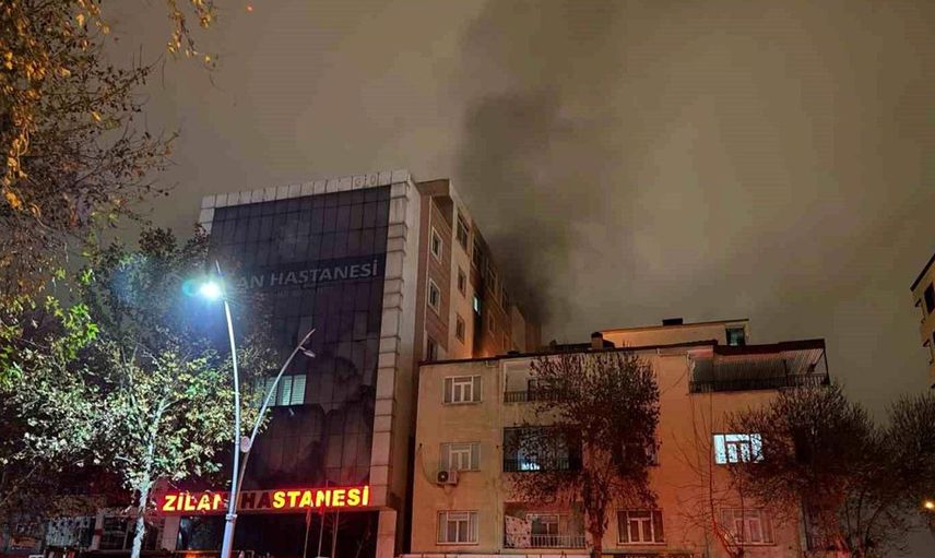 Batman'da korkutan yangın! Psikiyatri hastası hastanede yangın çıkardı
