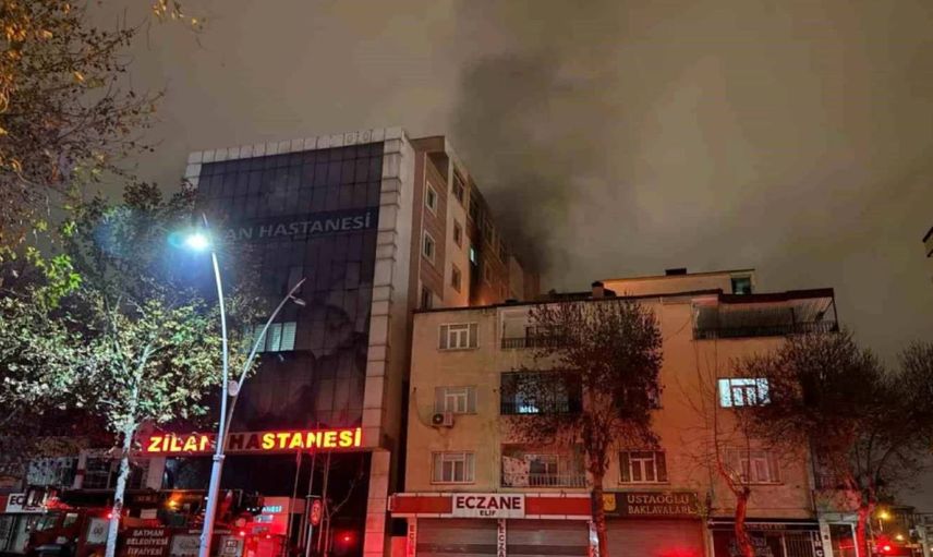 Batman’da yangın paniği: Hasta kaldığı odayı ateşe verdi
