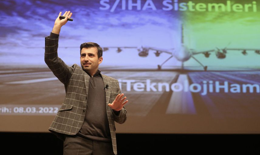 Baykar Teknoloji Lideri Selçuk Bayraktar, Kocaeli'de üniversite öğrencileriyle buluştu: SİHA sistemlerini anlattı!