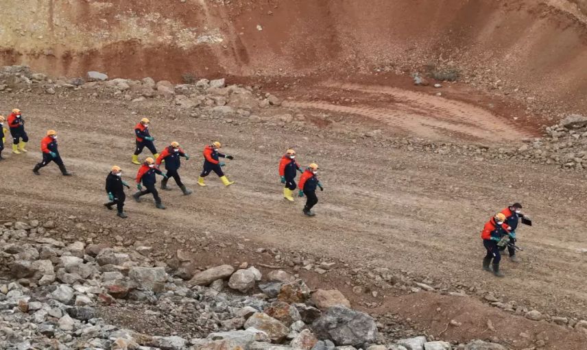 Bayraktar acı haberi duyurdu! Erzincan İliç’de 2 işçinin cansız bedenine ulaşıldı