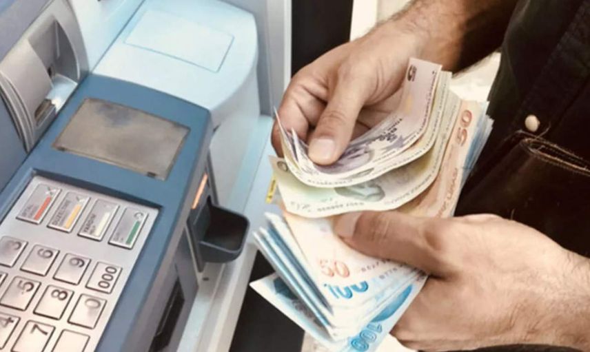 Bayram ikramiyeleri ne kadar oldu? emekliler ne kadar bayram ikramiyesi alacak? Ödeme tarihi belli oldu mu? İşte tüm cevaplar