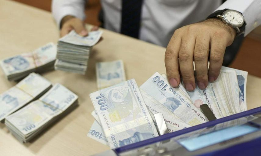 Bayram ikramiyesi hesaplara yattı mı, ne zaman yatacak? 2023 bayram ikramiyesi ne kadar, kimlere verilecek? 2023 emekli bayram ikramiyesi ödeme tarihleri