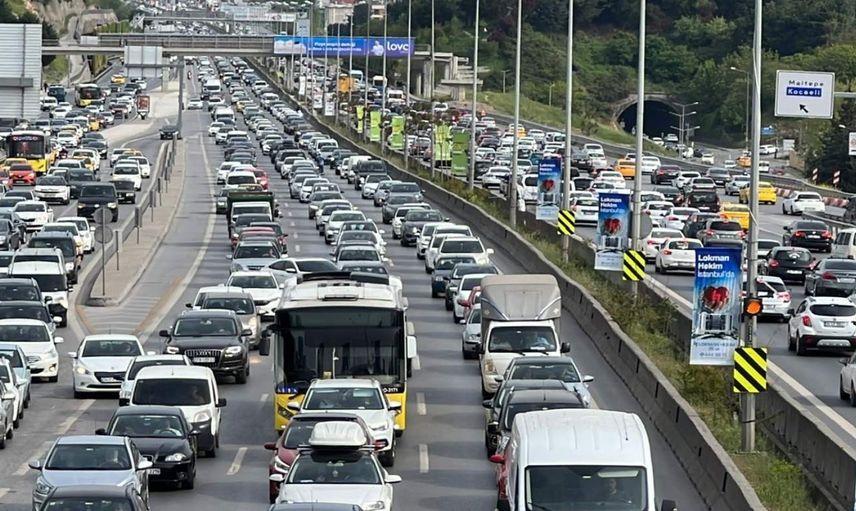 Bayram mutluluğuna gölge düştü: 11 kişi hayatını kaybetti
