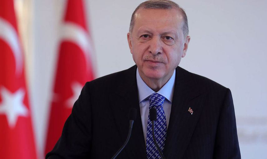 Bayram namazı sonrası Başkan Erdoğan, AK Parti Çukurova ilçe başkanlığına yapılan saldırıyla ilgili açıklama yaptı